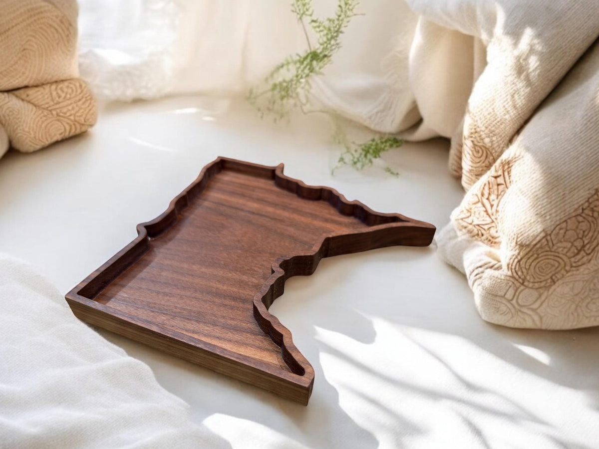 Walnut State Shaped Serving Tray: USA Charcuterie Board