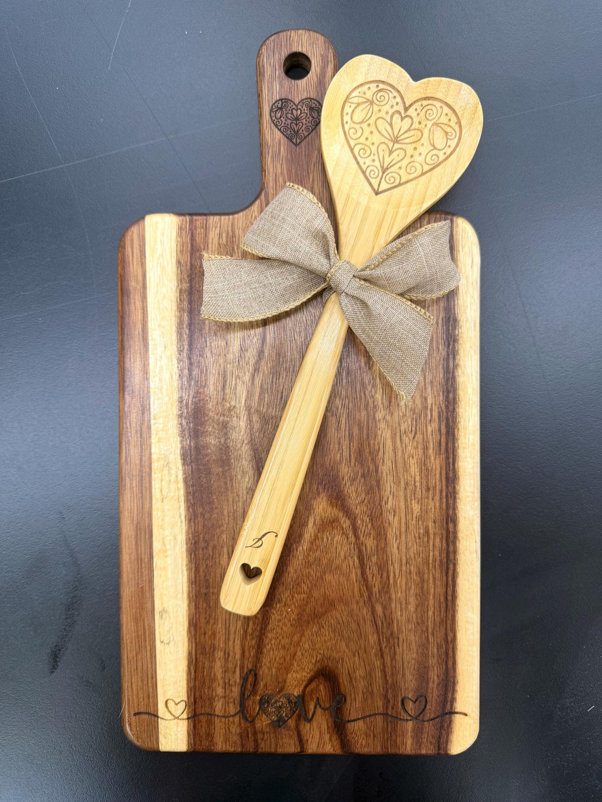Heart Love Message Engraved Acacia Wood Cutting Board | Wedding, Housewarming, Valentines, Cook Gift